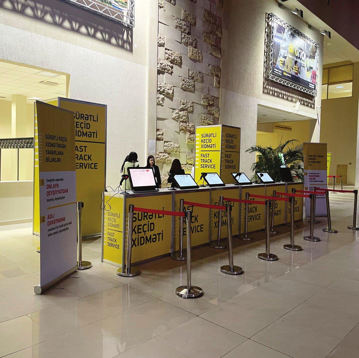 Fast Track registration zone